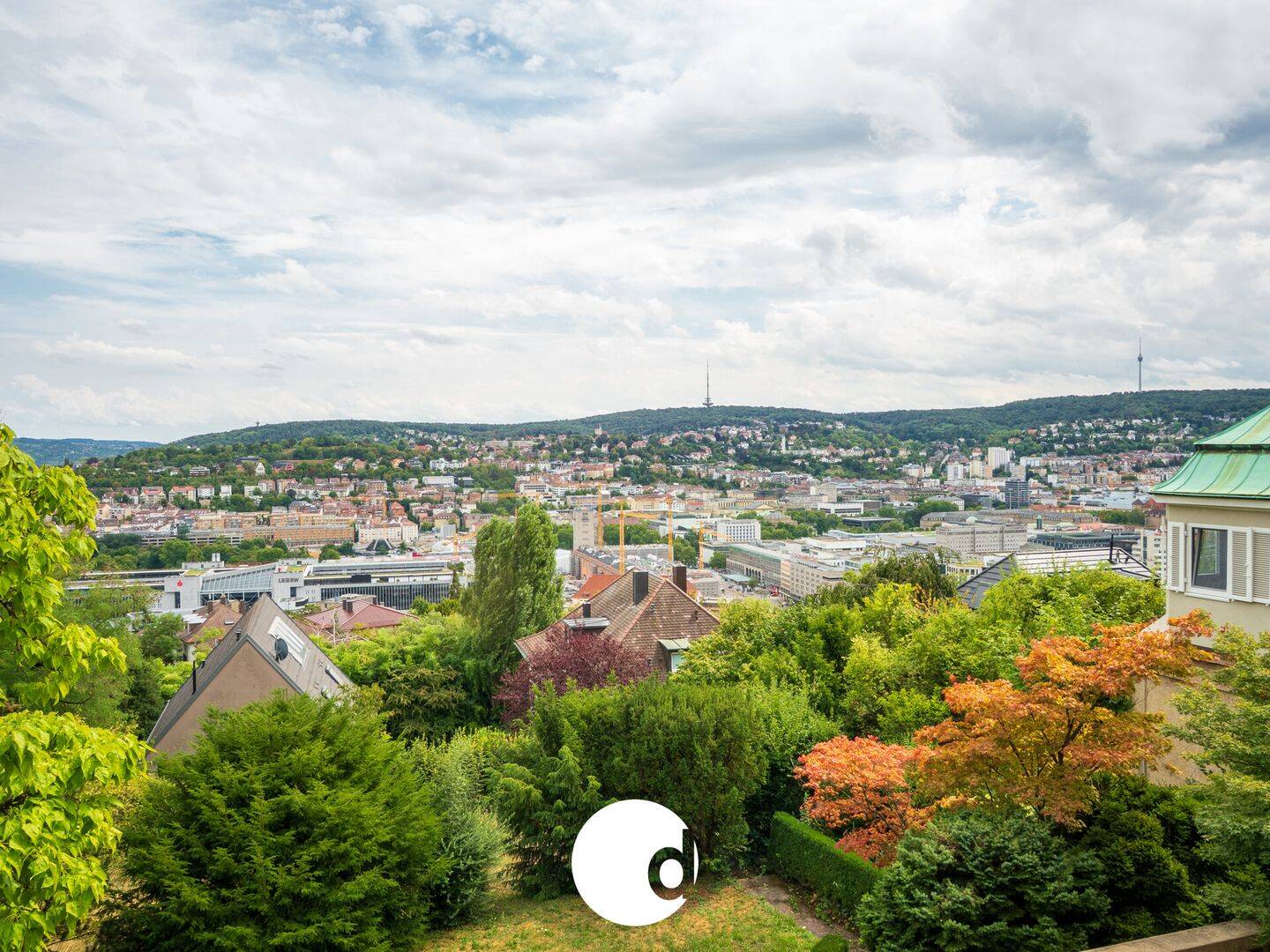 Haus im Haus – Großzügige Wohnetage im Stuttgarter Norden / Relenberg mit Aussicht und Garten, 70192 Stuttgart (Feuerbach Nord)