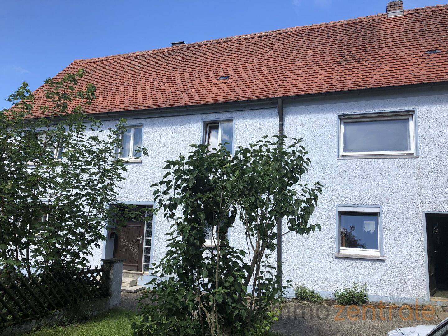 Ehemaliges Landwirtschaftliches Anwesen in Hohentru?dingen, 91719 Heidenheim