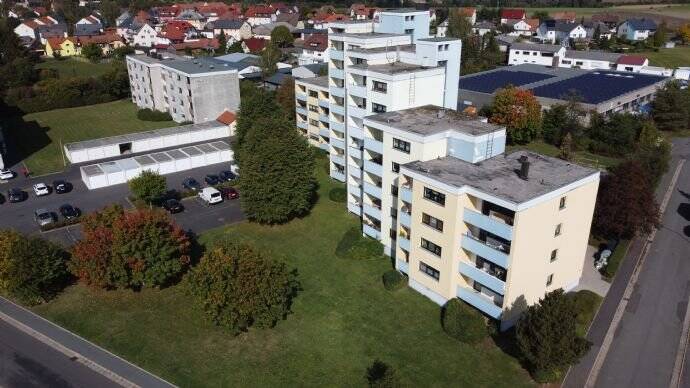 NEU! ordentliche und geräumige 3-Zimmer Wohnung mit Balkon zu vermieten!, 95666 Mitterteich