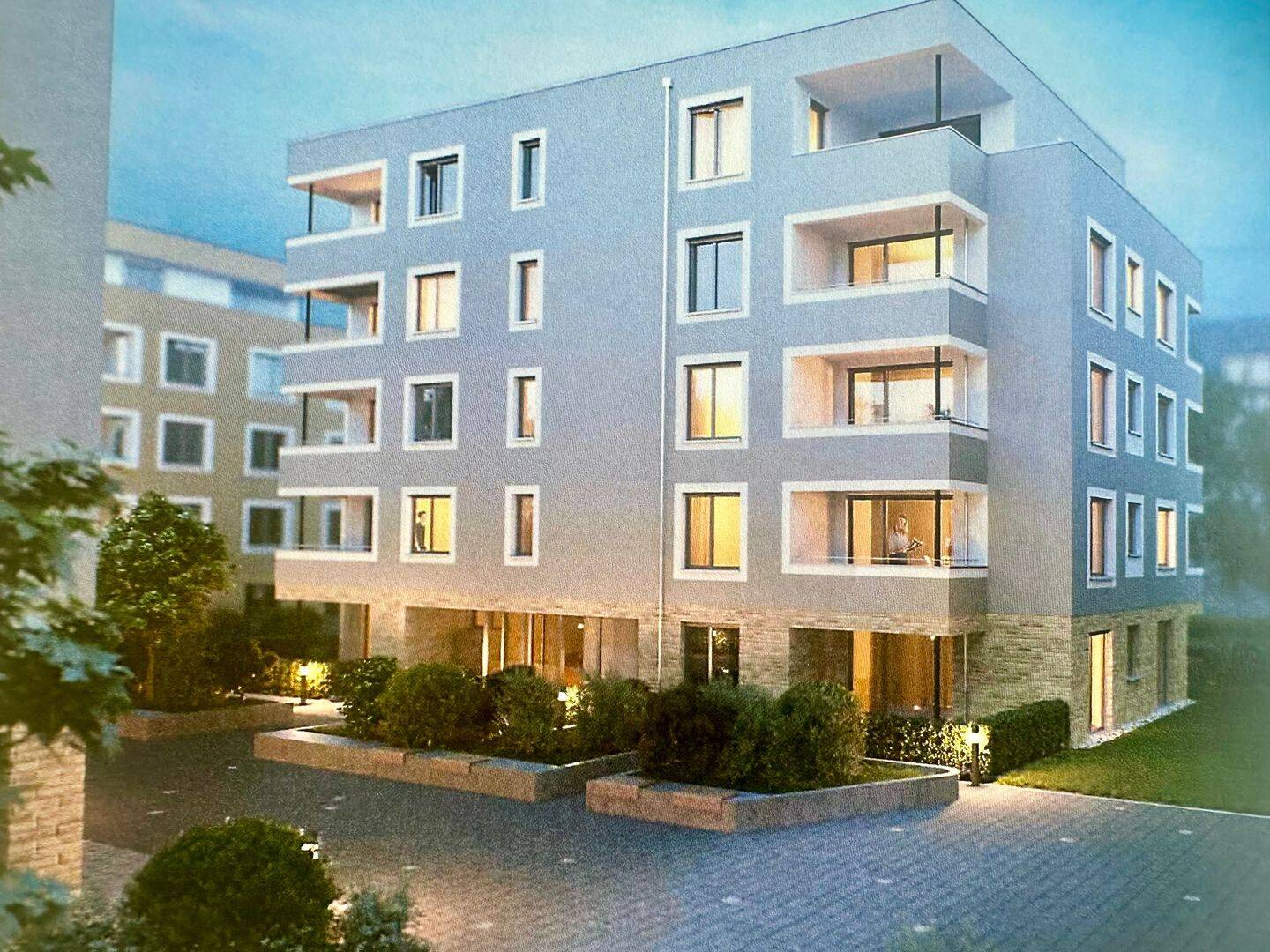 Attraktiv wohnen im Malvenweg in Singen : Moderne 4-Zimmer-Wohnung mit Balkon, Einbauküche und Tiefgaragenstellplatz, 78224 Singen (Hohentwiel)