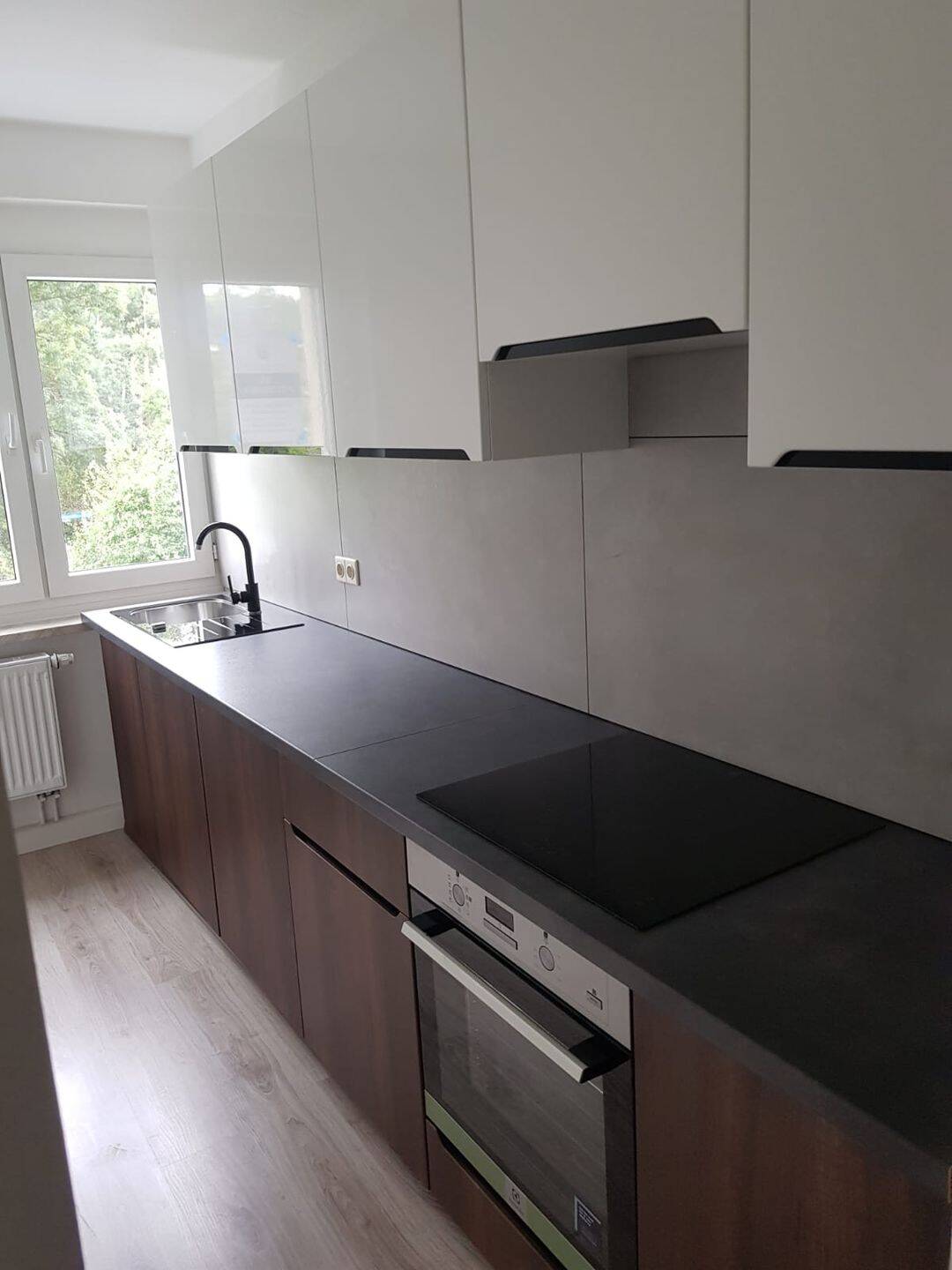 1-Raumwohnung mit EBK, Keller und Badewanne nähe Amazonwerk, 7554 Gera