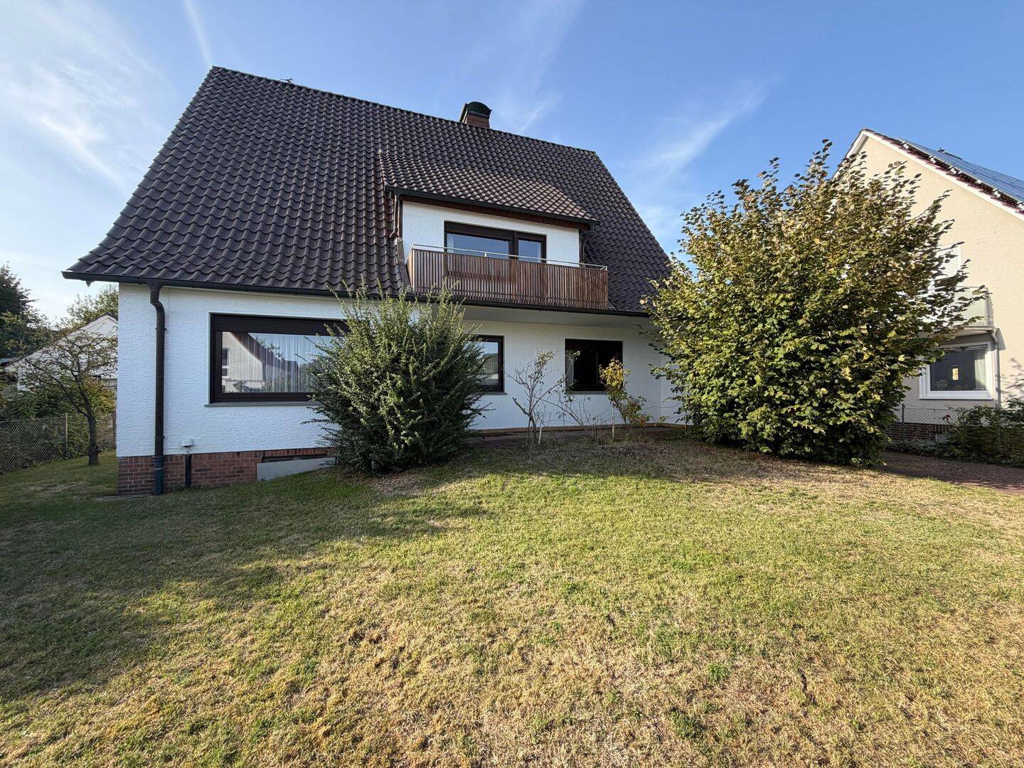 Wohnhaus auf großzügigem Grundstück in Gütersloh-Kattenstroth, 33332 Gütersloh