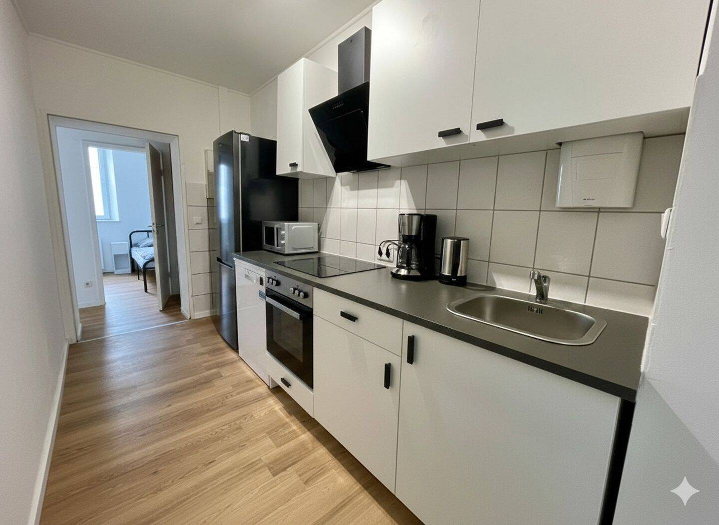 Schicke 3-Zimmer Wohnung inkl. neuer Einbauküche am Stadtgarten, 47798 Krefeld (Cracau Dießem/Lehmheide Inrath/Kliedbruch Kempener Feld/Baakeshof Stadtmitte)
