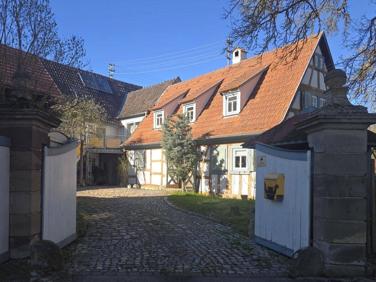 200.000 € sofort – Rest zinsfrei in 3 Raten innerh. v. 24 Monaten, 97702 Münnerstadt