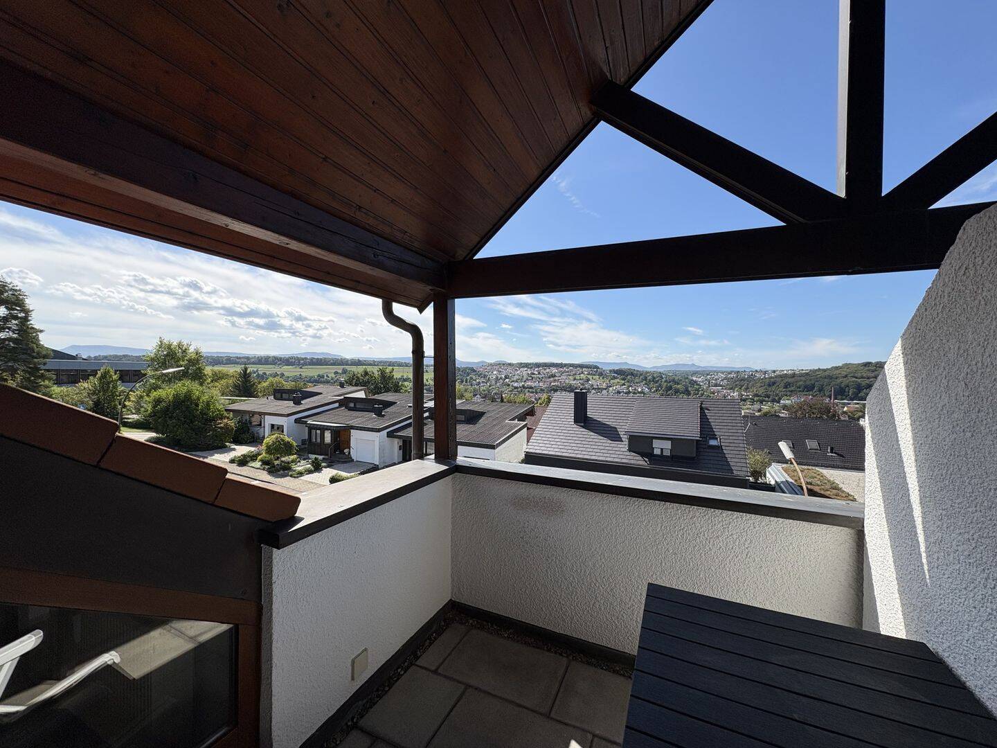 Charmante 2-Zimmer-Maisonettewohnung mit herrlichem Ausblick und TG-Stellplatz – sofort bezugsfrei!, 73066 Uhingen