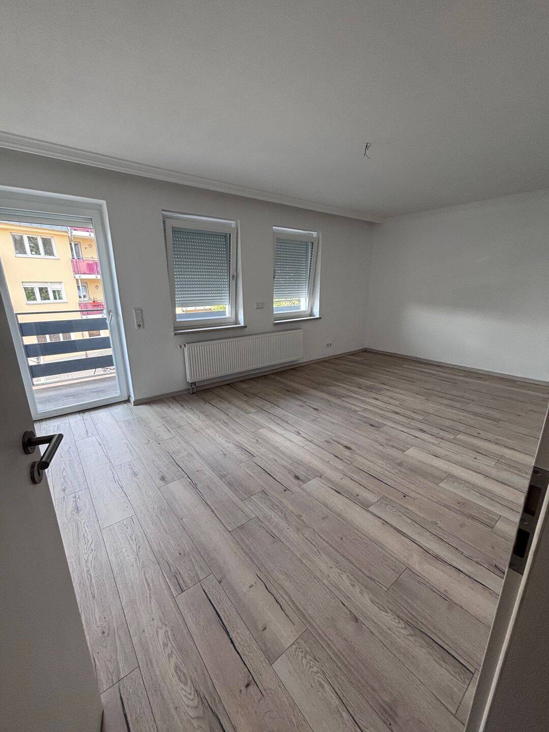Moderne 3-Zimmer-Wohnung mit 97 m² und 2 Balkonen 1. OG., 91522 Ansbach