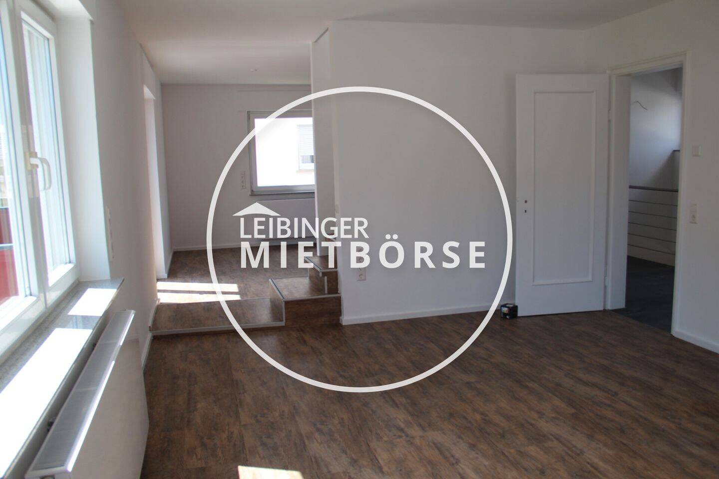 Helle, top modern sanierte 3,5 Zimmer Maisonette-Wohnung in Tuttlingen, 78532 Tuttlingen