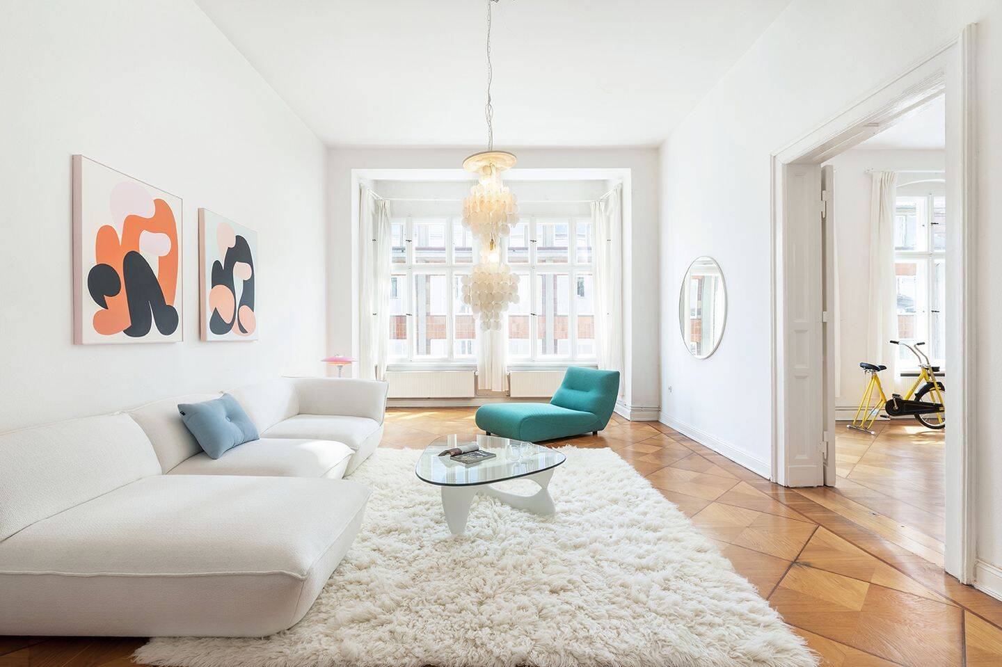 Am Monbijoupark, Mitte: Repräsentative 5-Zimmer Altbauwohnung mit imposanten Deckenhöhen – 10117 Berlin – Bild 1 von 1
