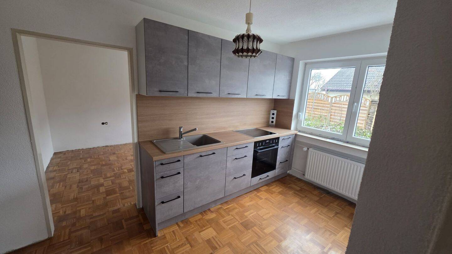Renovierte 3-Zimmer-Souterrainwohnung mit Garten und Terrasse, 89537 Giengen an der Brenz