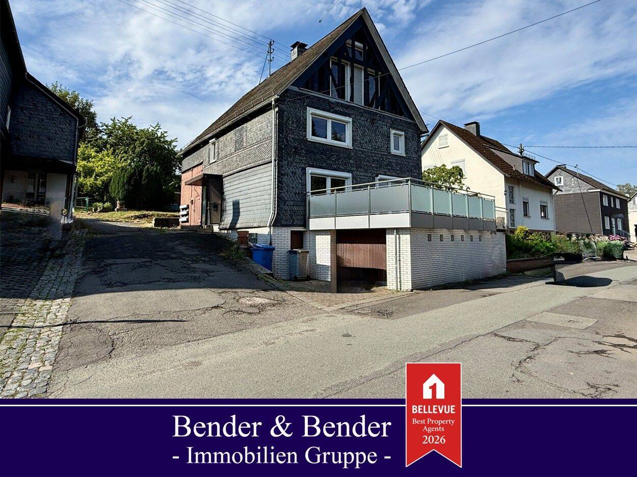 Wohnen mit Charakter: Gepflegtes Fachwerkhaus mit Scheune und Terrasse!, 57290 Neunkirchen