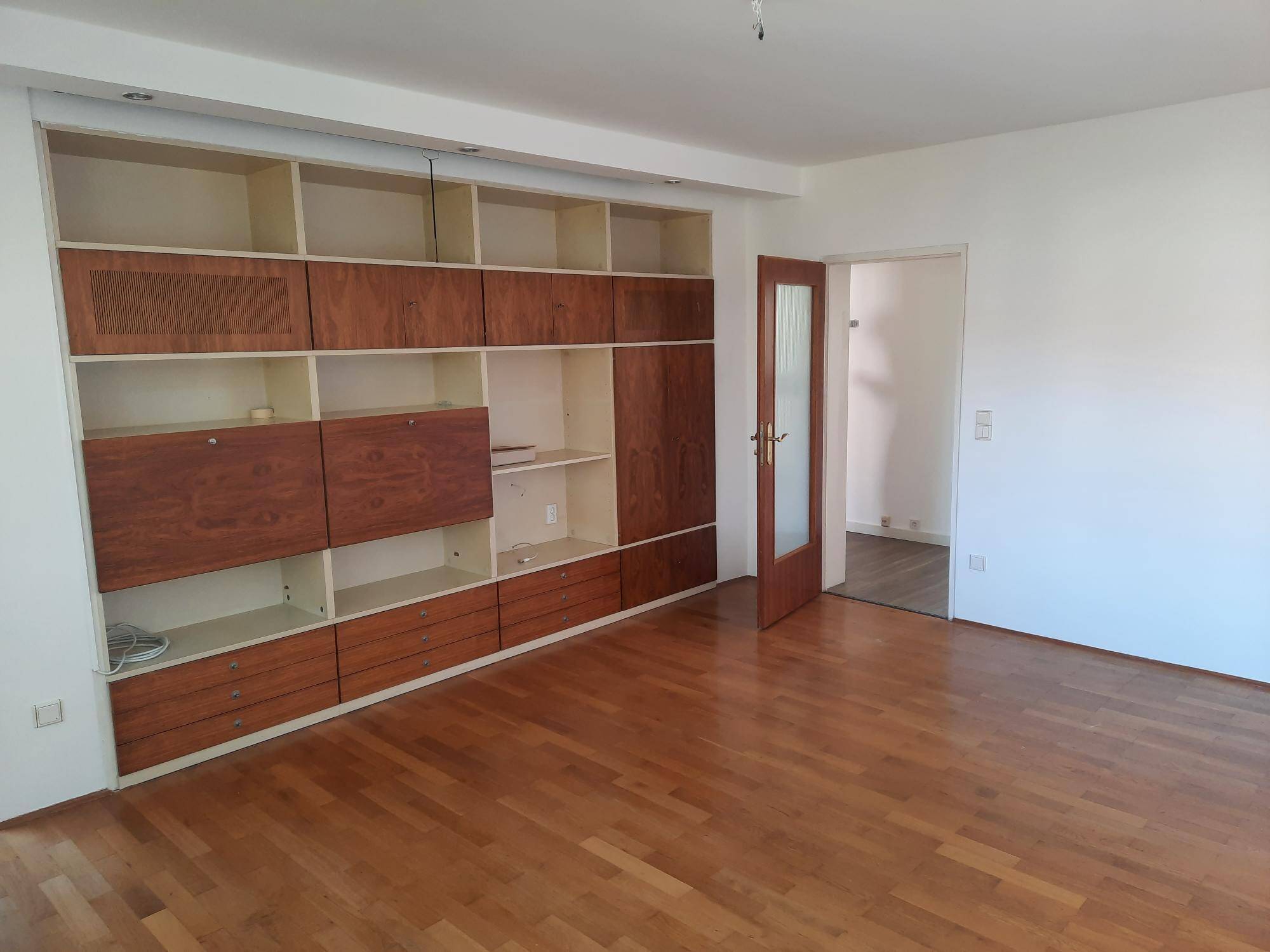 Helle 3-Zimmer-Wohnung nähe Erl.-Campus von privat, 91052 Erlangen (Anger Erlangen-Ost Erlangen-Süd Innenstadt)