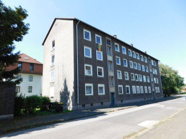 Schöne 2-Zimmerwohnung im 2. OG bezugsfertig renoviert mit Laminatboden in ruhiger Umgebung…, 47229 Duisburg (Bergheim Friemersheim Rheinhausen-Mitte)