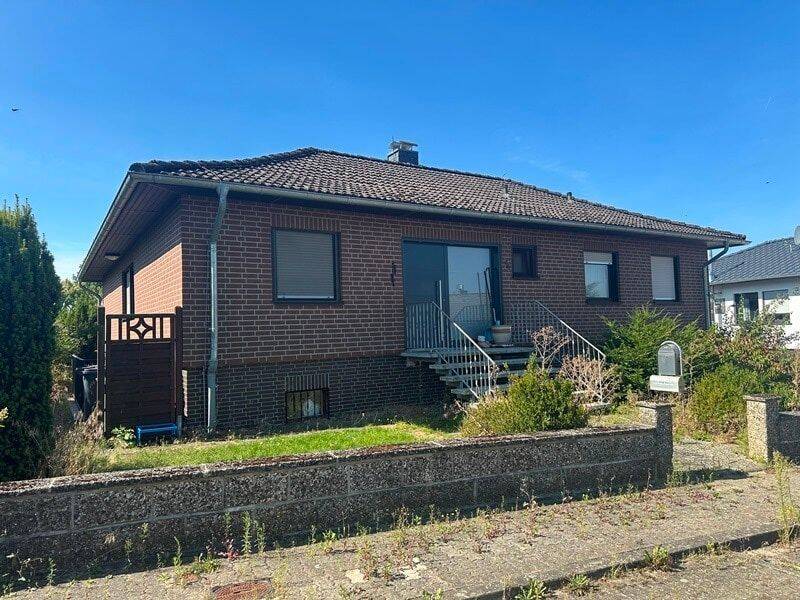 Für den Erwerber provisionsfrei! – Einfamilienhaus in Volkmarsdorf – Zwangsversteigerung –, 38464 Groß Twülpstedt