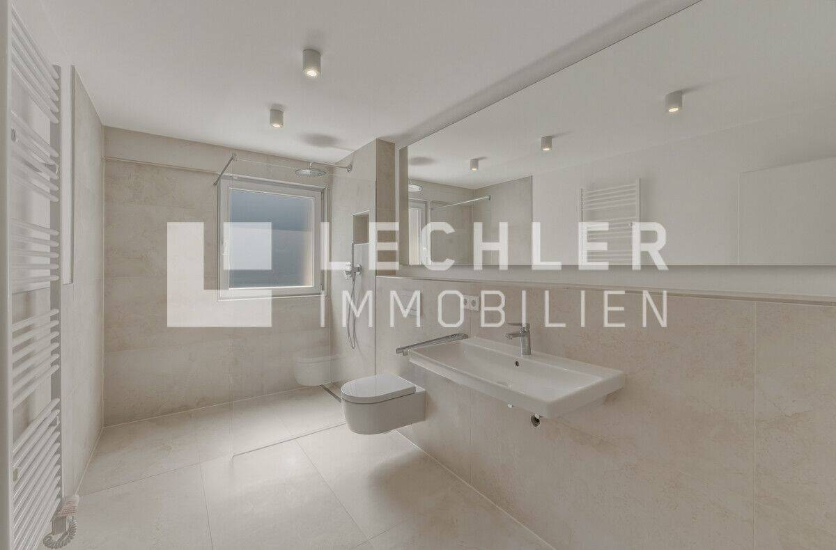 Wohnen mit Ausblick: Großzügiger Grundriss und sonniger Balkon, 70599 Stuttgart