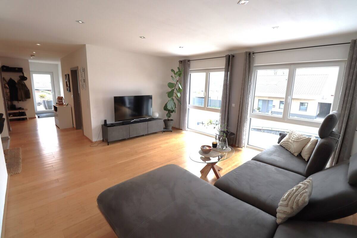 Wohnung mit 27m² Dachterrasse + + Wolfsburg-Wendschott + +, 38448 Wolfsburg