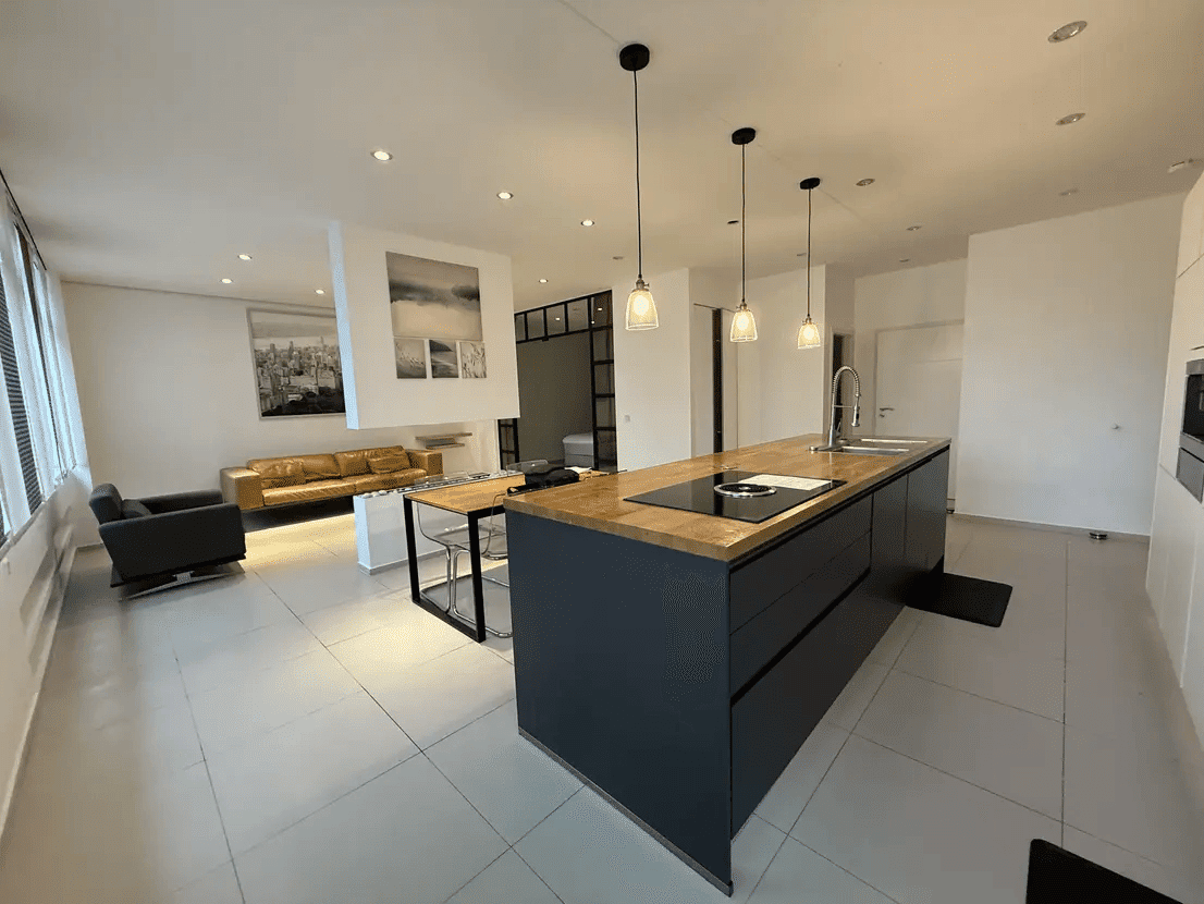 Exclusive Loftwohnung in spektakuläre Innenstadt, 71063 Sindelfingen