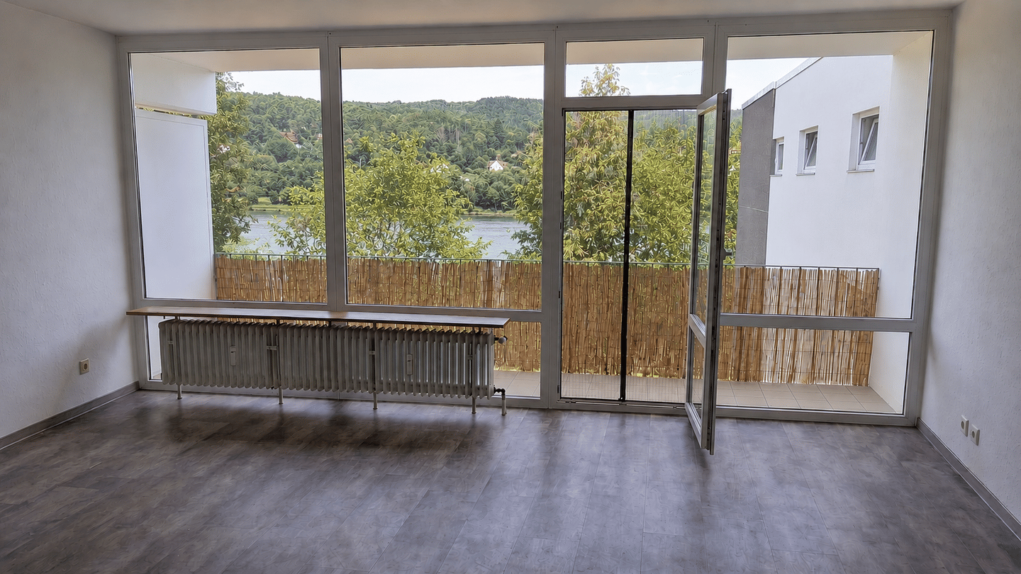 3-Zi mit Mosel-Balkon, 2 Bäder, Einbauküche, großer priv. Keller-Stauraum, Parkplatz, Autobahnanschluss, 54292 Trier (Eitelsbach Ruwer Trier-Nord)