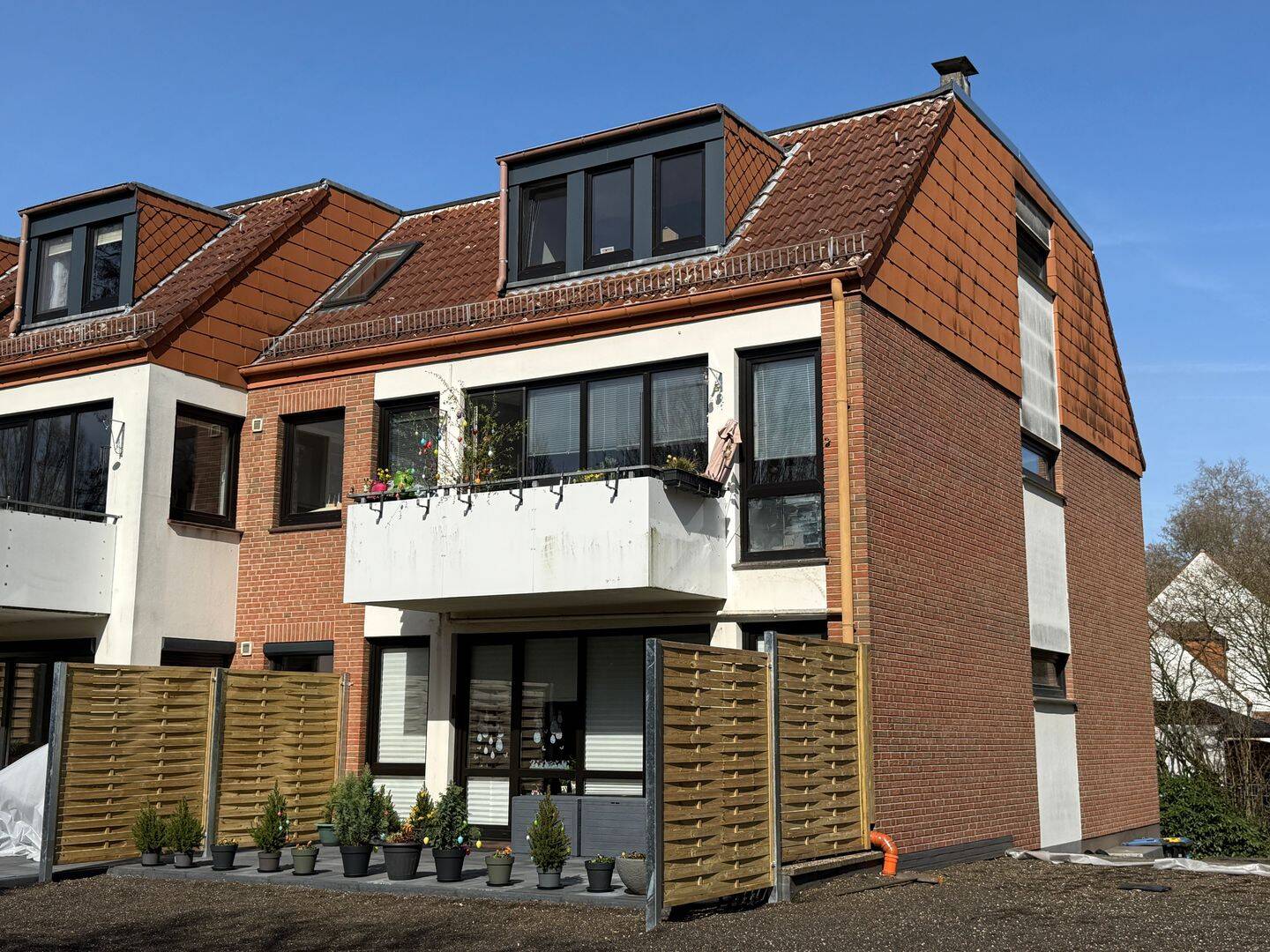 Bremen-Blumenthal: Attraktive 2-Zimmer-Dachgeschosswohnung in naturnaher Lage!, 28779 Bremen (Blumenthal Lüssum-Bockhorn)