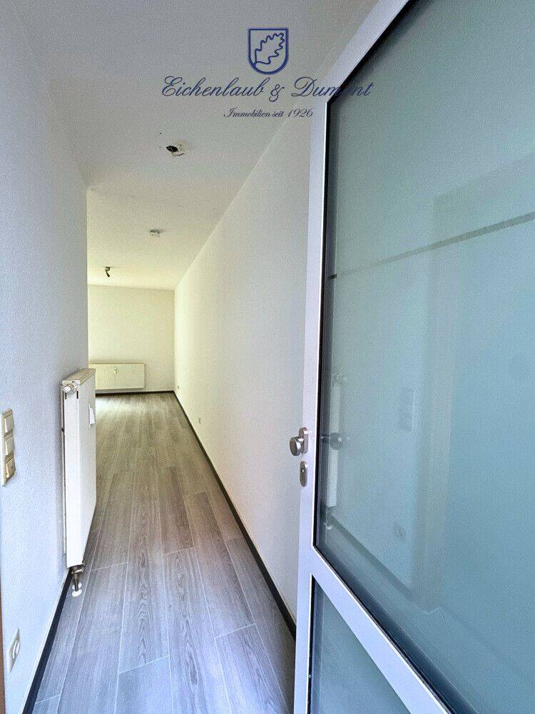 Renovierte 1-ZKB-Wohnung mit Stellplatz + Kellerraum, 66115 Saarbrücken