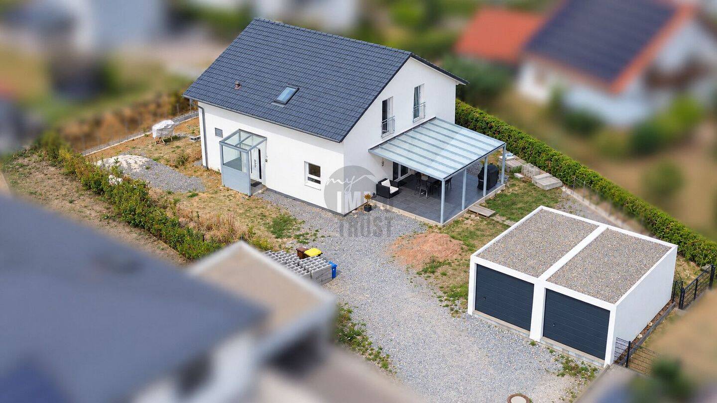 PERFEKT GELEGENES ZUHAUSE IM GRÜNEN, 97877 Wertheim