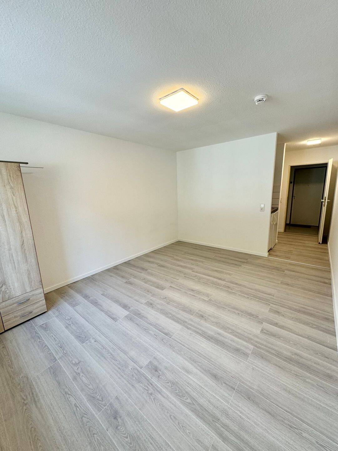 Schöne 1-Zimmer-Wohnung mit Küche in zentraler Lage von Saarbrücken – provisionsfrei, 66133 Saarbrücken