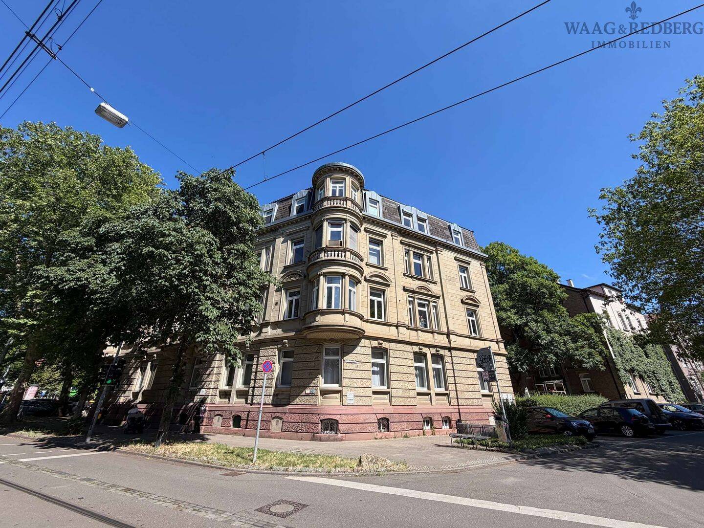 Vielseitiges Altbaujuwel: Umnutzungspotenzial für 1-3 Wohnungen, 70372 Stuttgart (Bad Cannstatt)