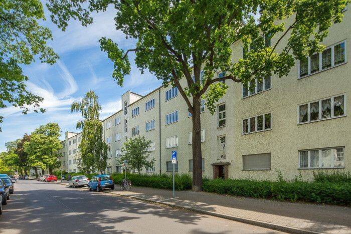 Sanierte 3,5 Zimmerwohnung mit Balkon, 13629 Berlin (Spandau)