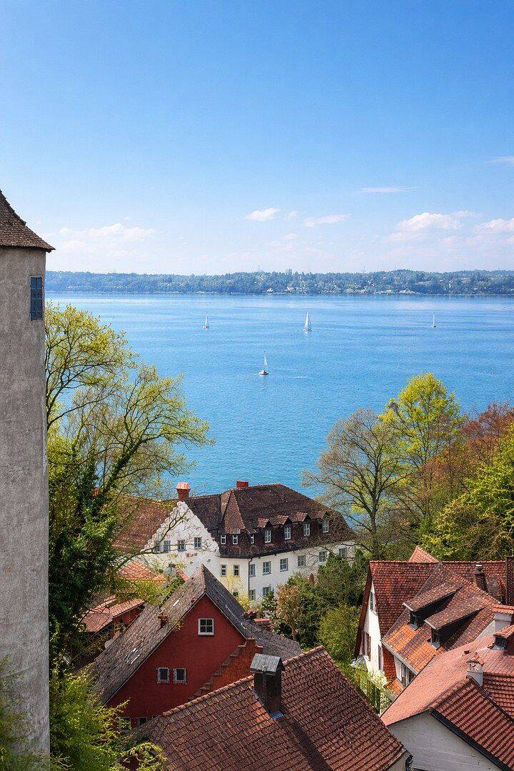 Atemberaubende Burg- und Seesicht – 155m² große Wohnung in Meersburg, 88709 Meersburg