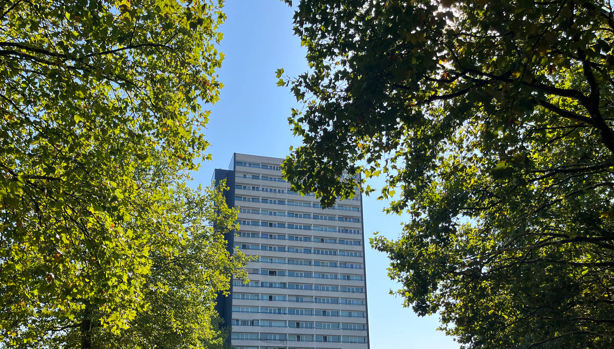 Stilvolles Apartment (8 OG.) mit Loggia und Blick über die Dächer von Hamburg – in HH Eimsbüttel (vermietet) mit TG-Stellplatz, 20259 Hamburg (Eimsbüttel)
