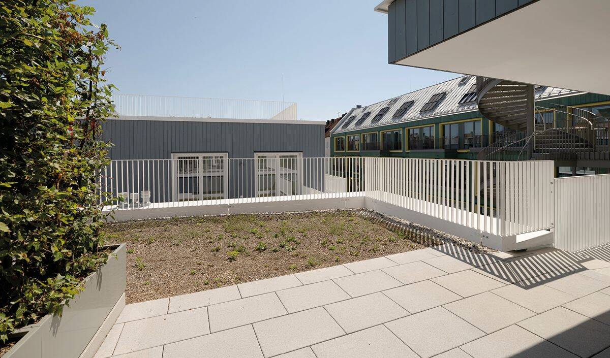 3-Zimmer-Neubau mit Dachterrasse – Stilvolles Wohnen in Neuhausen