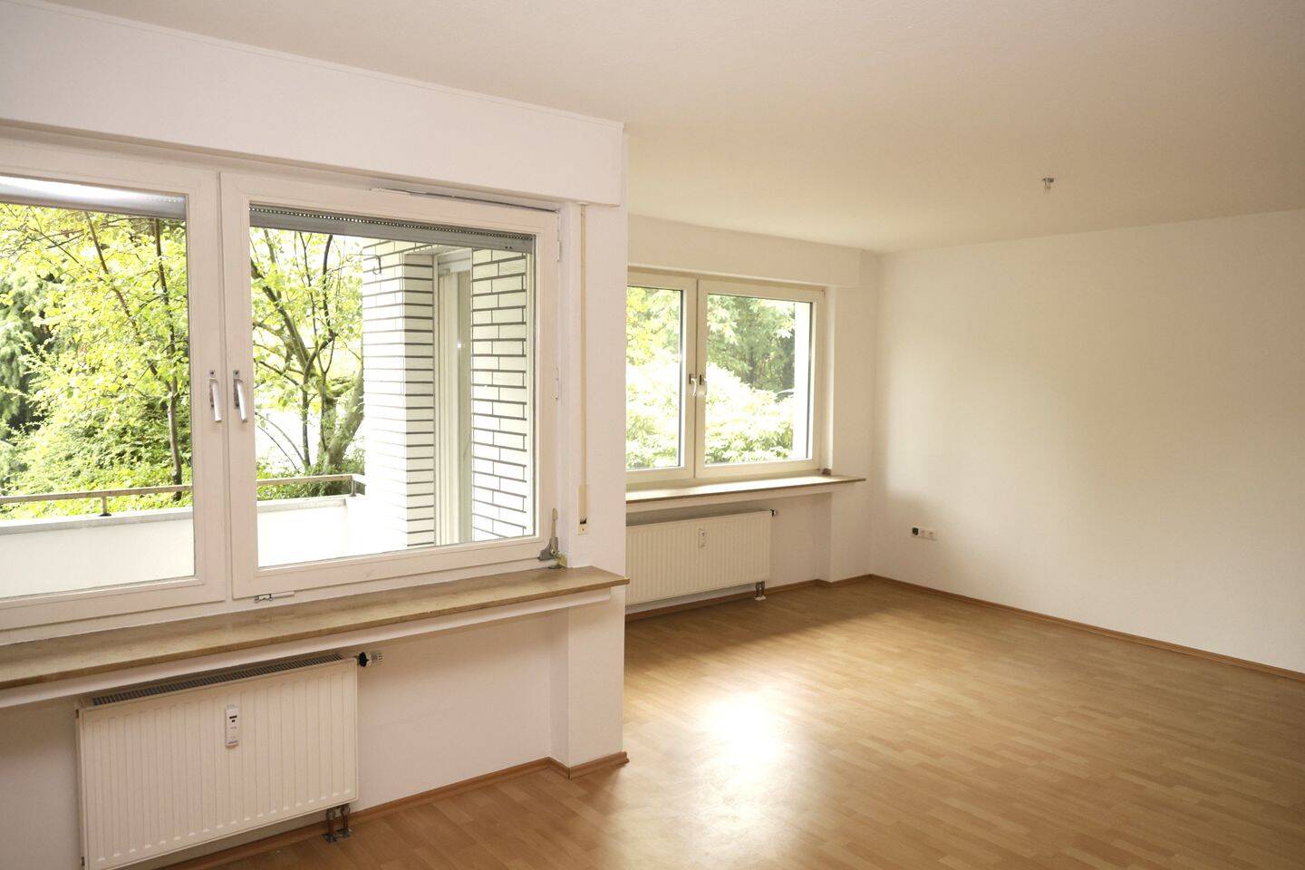 Frisch renovierte 3,5‑Zimmer‑Wohnung mit Loggia in Bochum‑Munscheid, 44869 Bochum (Dahlhausen Eppendorf Höntrop Sevinghausen Westenfeld)