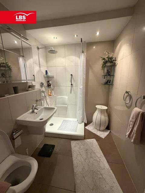 Gepflegte 3-Zimmer-Wohnung mit Aufzug & großer Loggia – im Heideviertel, 30625 Hannover