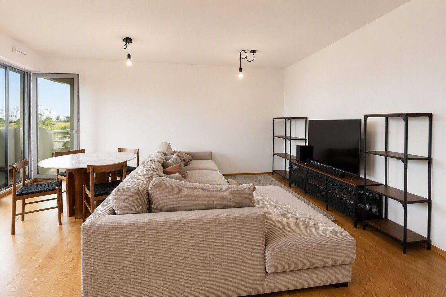 Moderne 3-Zimmer-Wohnung mit 2 Balkonen, Tiefgarage & EBK, 71679 Asperg