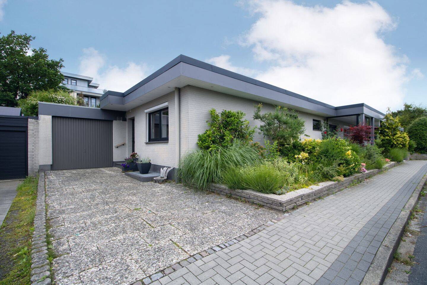 Wohnen, arbeiten, entspannen – alles unter einem Dach, 24944 Flensburg (Fruerlund Mürwik)