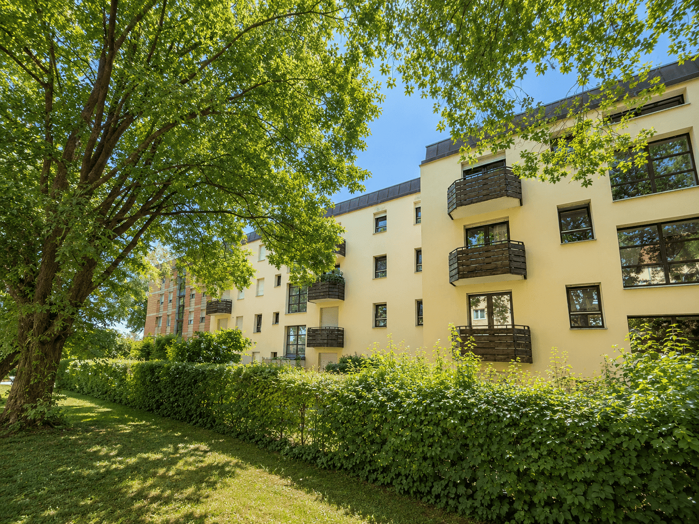 Hier steckt Potenzial – Renovierungsbedürftige 4-Zimmer Wohnung in zentrumsnaher Lage, 85435 Erding