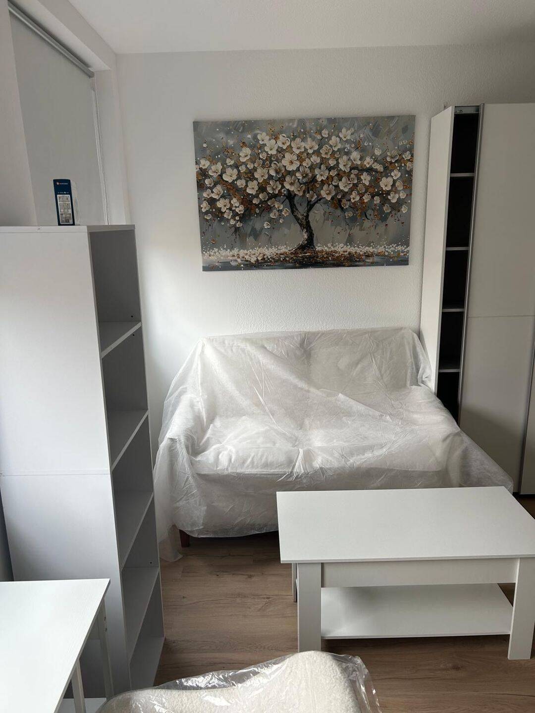 Möbliertes Premium–Apartment in Top–Lage, 91052 Erlangen (Anger Erlangen-Ost Erlangen-Süd Innenstadt)