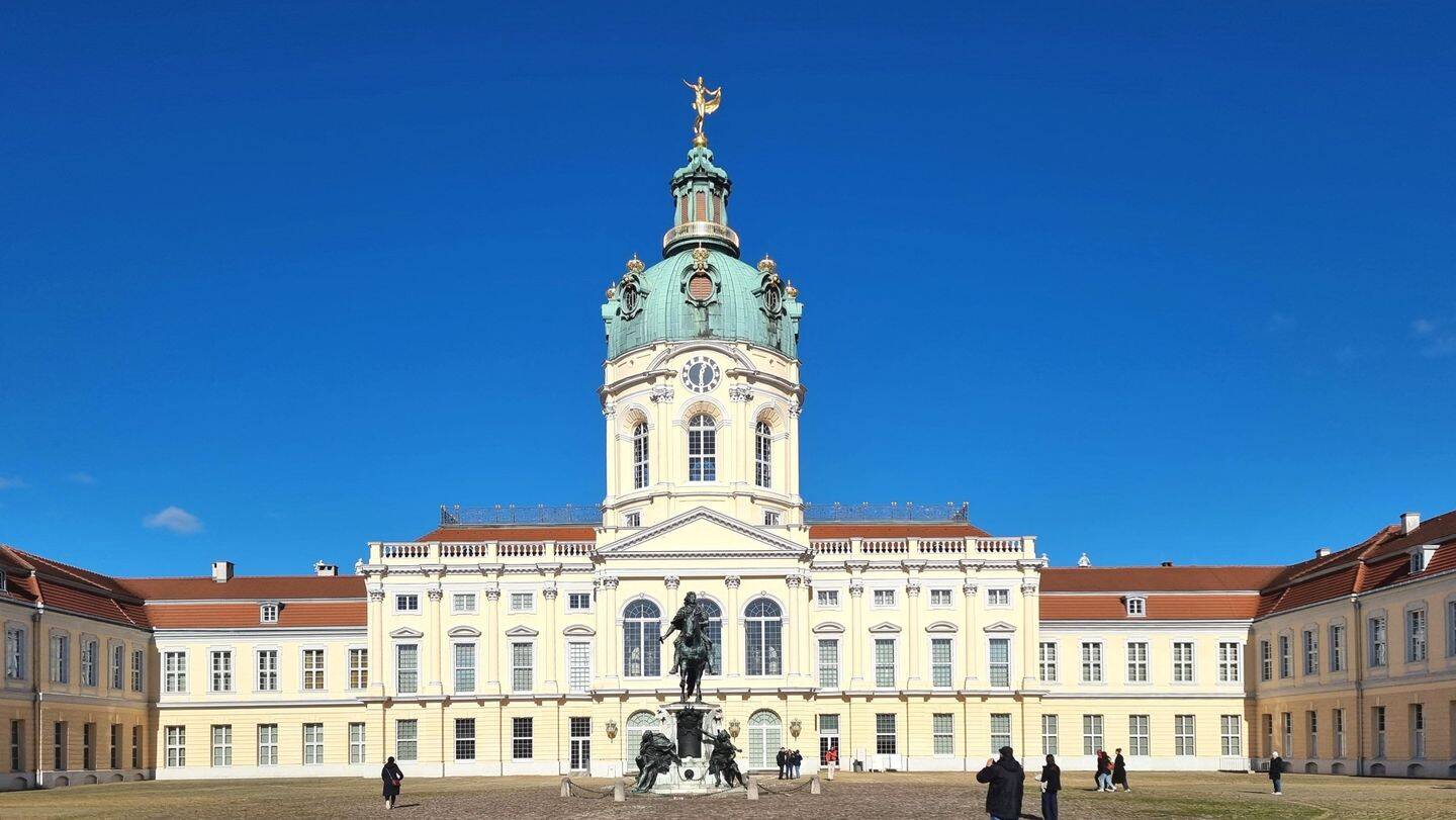 ***Citynah – 3-Zimmer – großer Wintergarten – Fahrstuhl – EK – bezugsfrei in Berlin-Charlottenburg***, 14059 Berlin (Charlottenburg-Wilmersdorf Charlottenburg Westend)