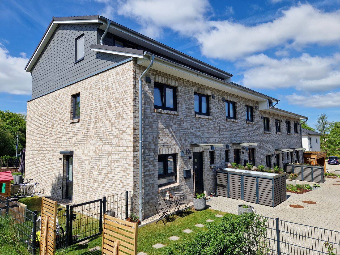 Baujahr 2024! Reihenhaus (KfW 40) in ruhiger, stadtnaher Lage, 24211 Preetz