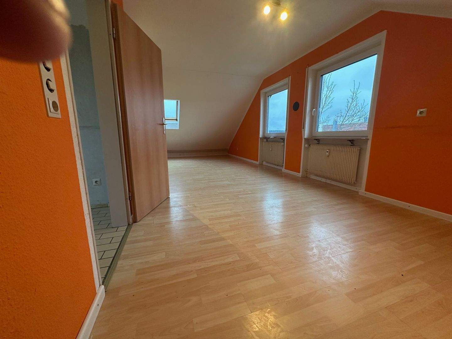 3-Zimmer Dachgeschosswohnung in Egenhausen, 72227 Egenhausen