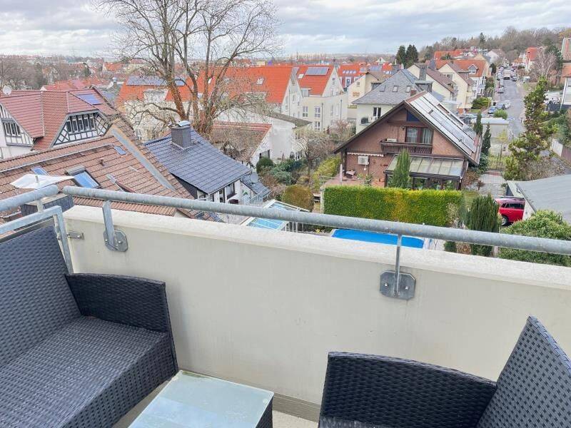 Gemütliche Dachgeschosswohnung mit Fernblick!, 61118 Bad Vilbel