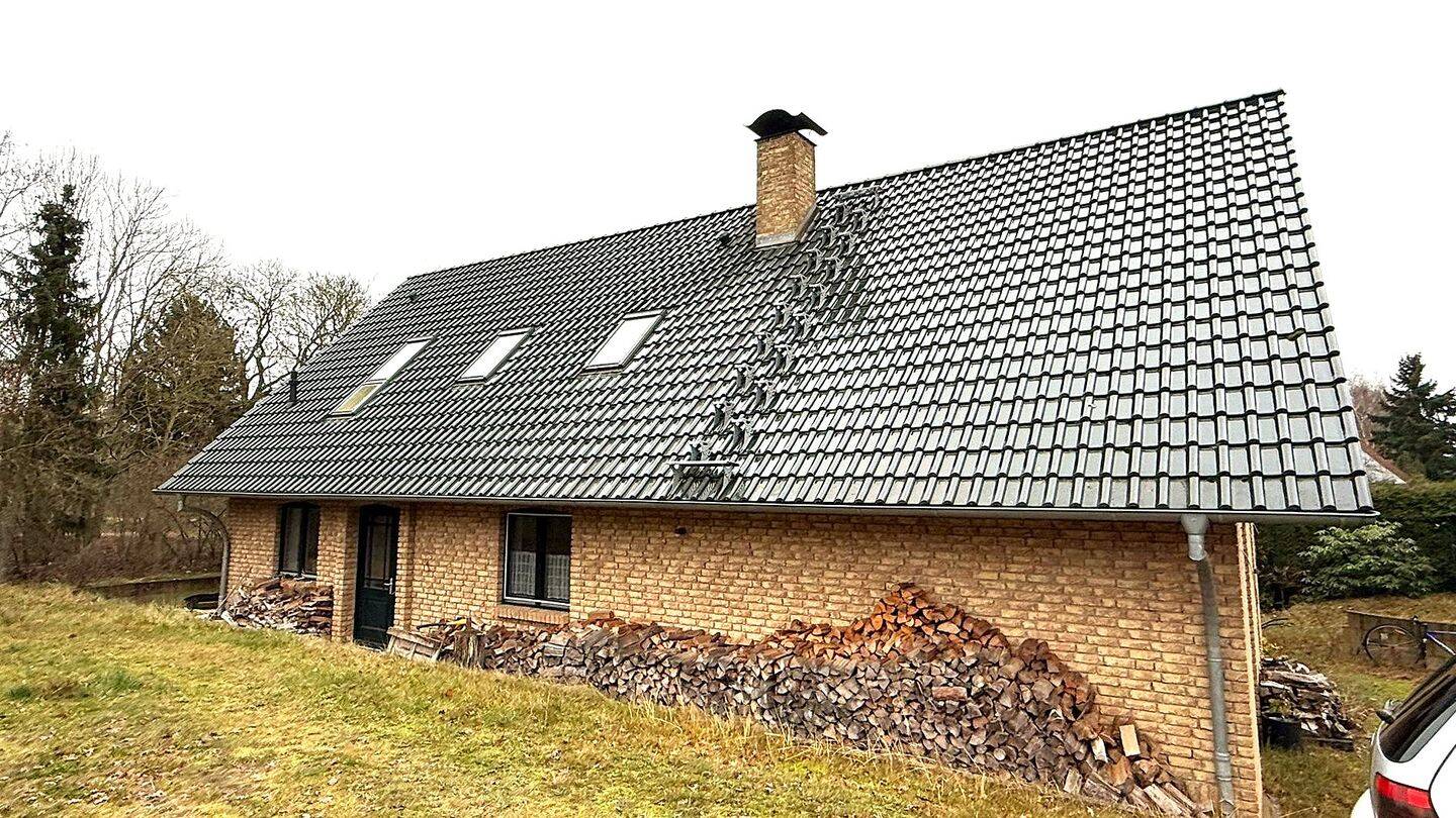 Großzügiges Einfamilienhaus mit Kamin und großem Grundstück zu kaufen!, 19230 Hoort