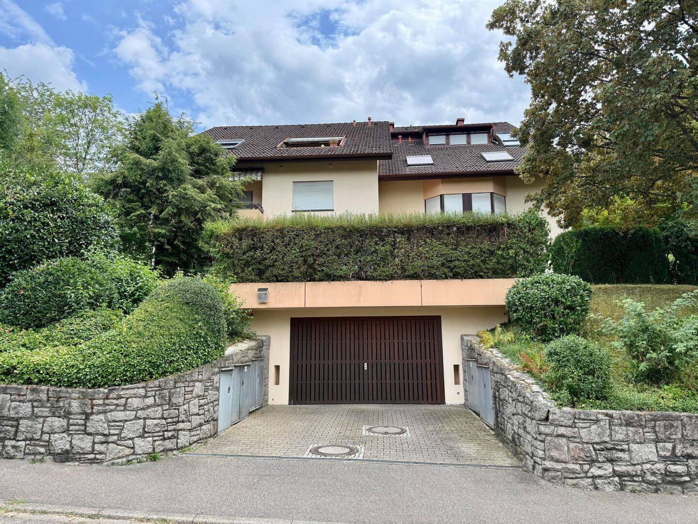 Naturnah und ruhig: ETW mit Balkon, Aufzug und Tiefgarage, 76532 Baden-Baden