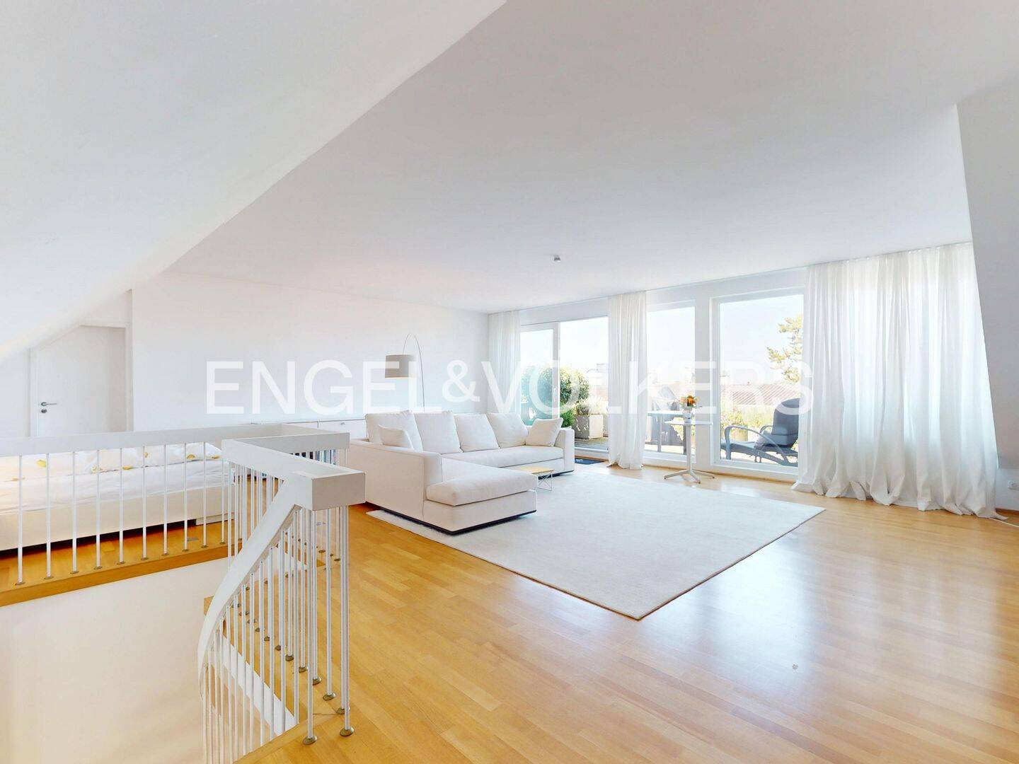 Großzügige Maisonette-ETW bietet so viel mehr! 4 Zimmer, 2 Bäder, Kamin, Terrasse im Herzen der Moerser Altstadt, 47441 Moers
