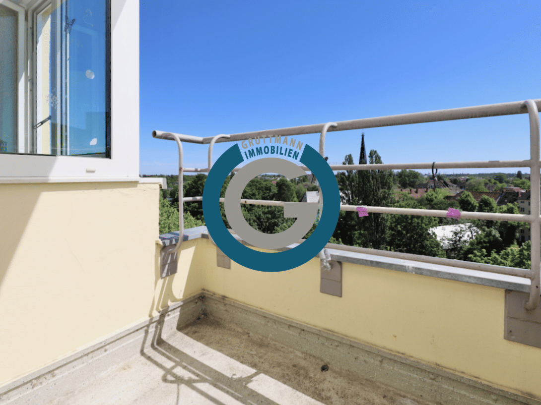 ÜBER DEN DÄCHERN BERLINS – MIT ÜBERDACHTEM BALKON & WEITBLICK – ZUM NEU GESTALTEN, 13403 Berlin (Reinickendorf Kolonie Erholung Kolonie Gartenfreunde Tegel Wittenau)