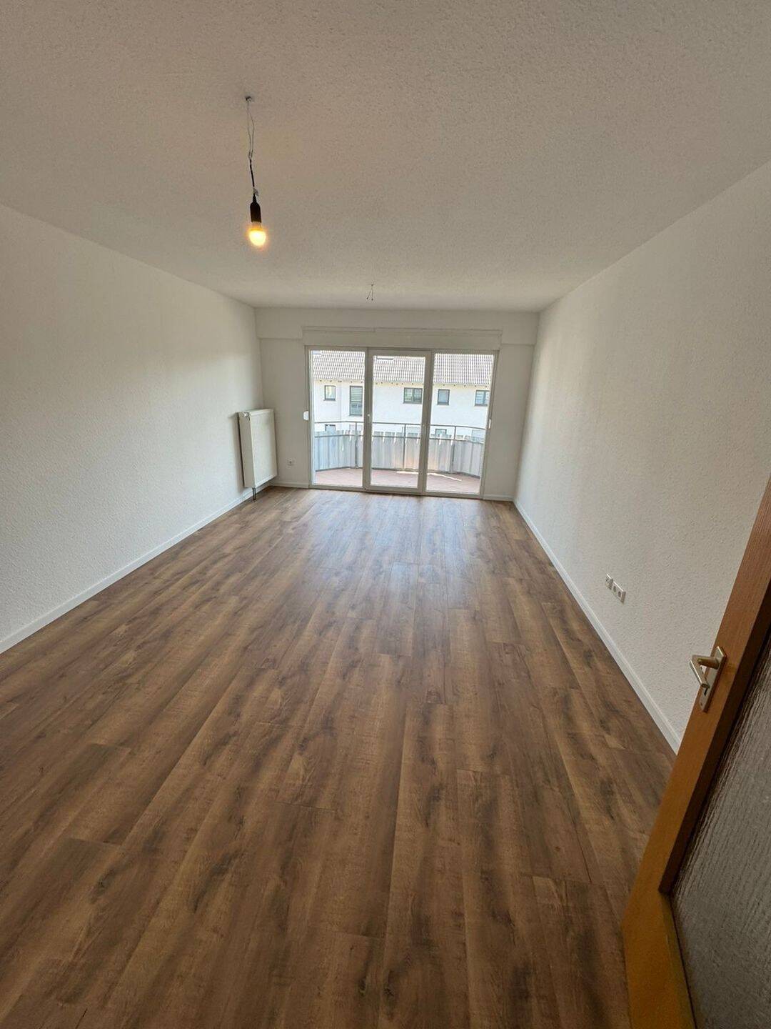 Mieter gesucht für neu renovierte 3-Zimmer Wohnung in Marktheidenfeld, 97828 Marktheidenfeld