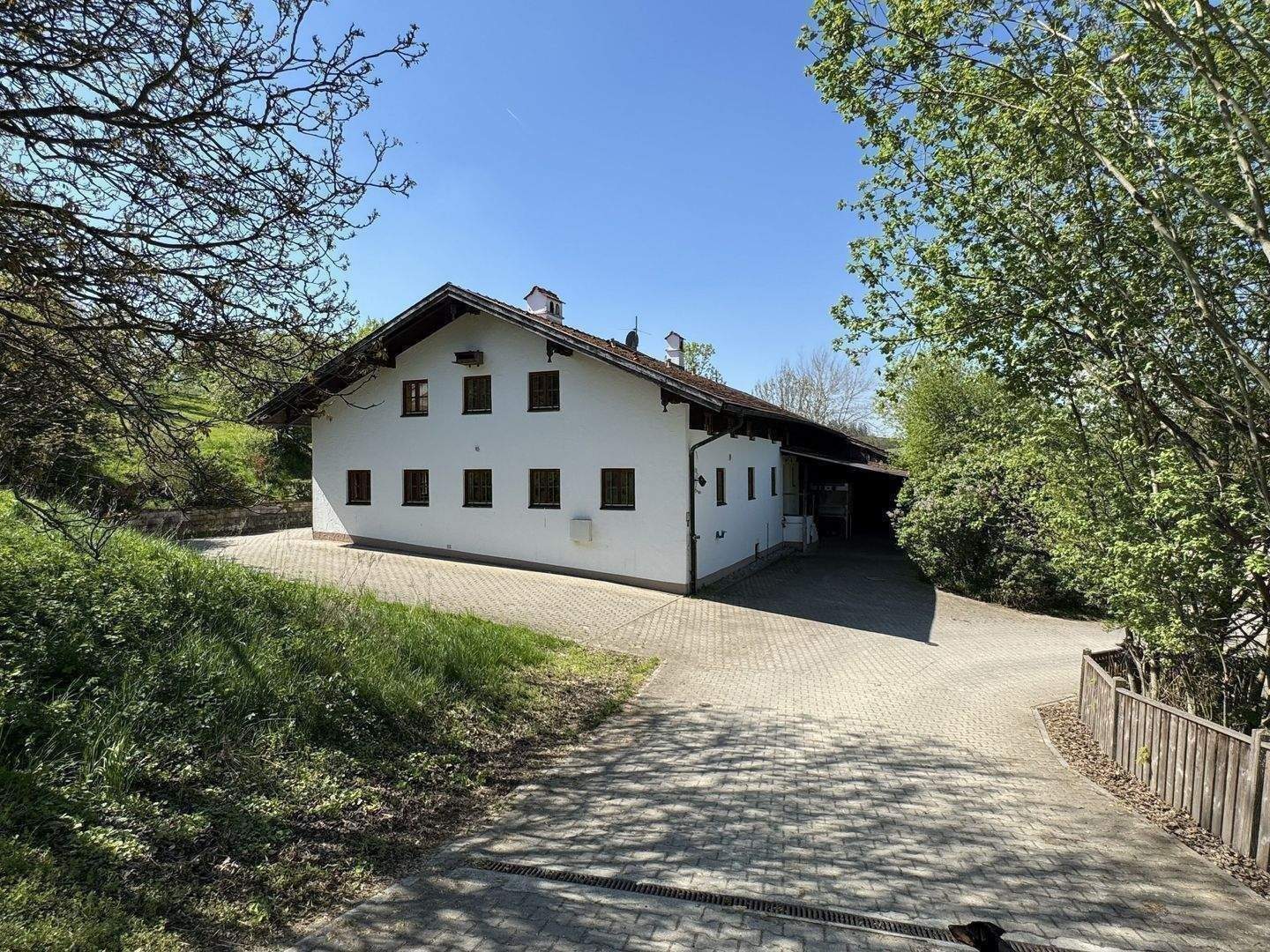 Bauernhof mit Pferdehaltung, 2,5 ha Grund, nahe München, 84437 Reichertsheim