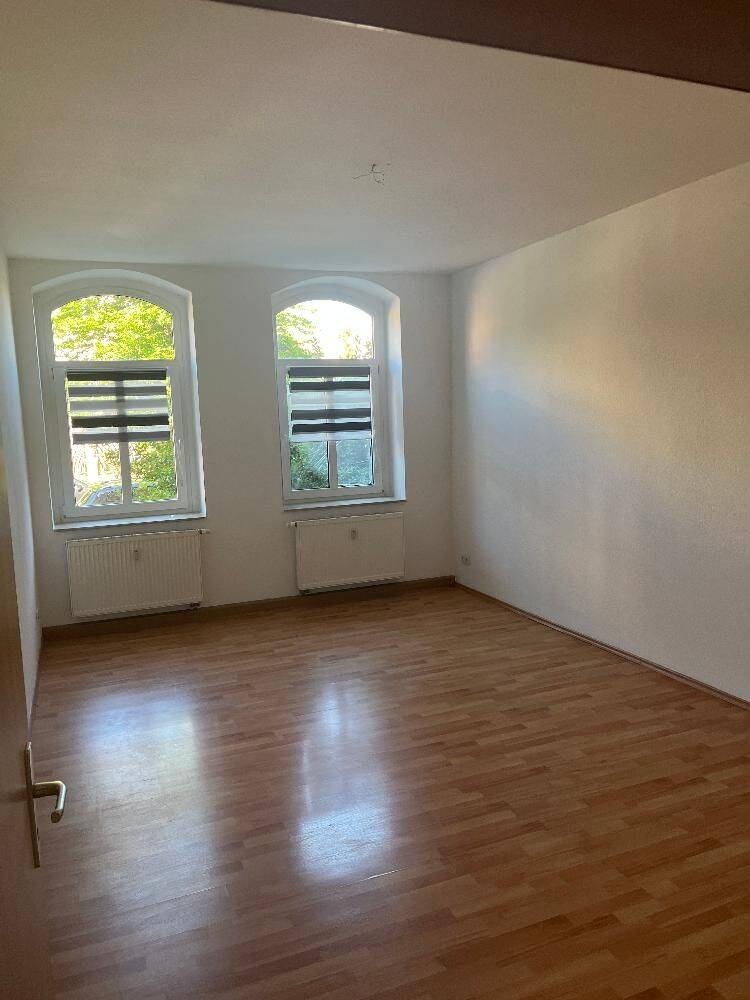 Lichtdurchflutete 2-Zimmer-Wohnung im Erdgeschoss – ca. 60 m² mit Balkon!, 4720 Döbeln