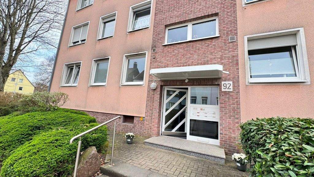 ACHTUNG SOMMERAKTION ! Provisionsfrei ! Attraktive 3,5-Zimmer-ETW mit Balkon frei zur Selbstnutzung!, 45327 Essen (Katernberg Stoppenberg)