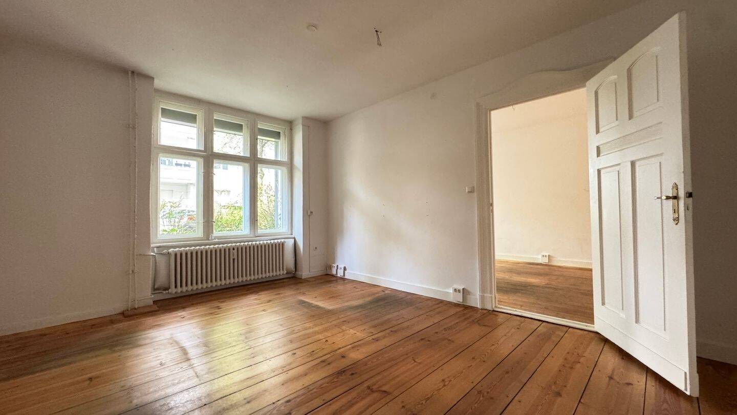 Südausgerichtete Erdgeschosswohnung mit Vorgelagerter Terrasse, 12167 Berlin (Steglitz-Zehlendorf Steglitz)
