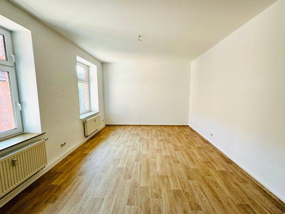 große 3 Raum Wohnung +++TOP+++ in attraktiver Lage in Dessau, 6842 Dessau-Roßlau (Innenstadt Kleutsch Mildensee Sollnitz Süd)